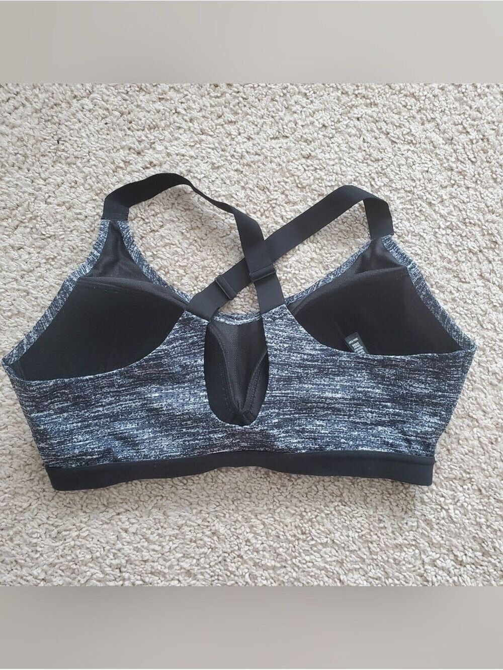 Victoria's Secret Lightweight Sports Bra Black Gray Women's Size 36D - Picture 4 of 7